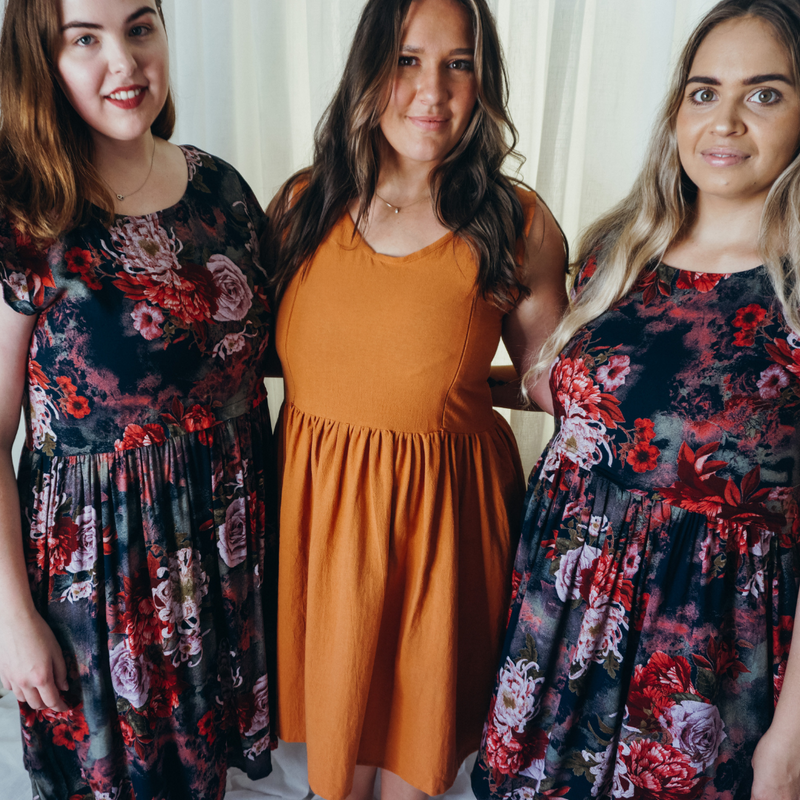 Chloe Dress in Dahlia